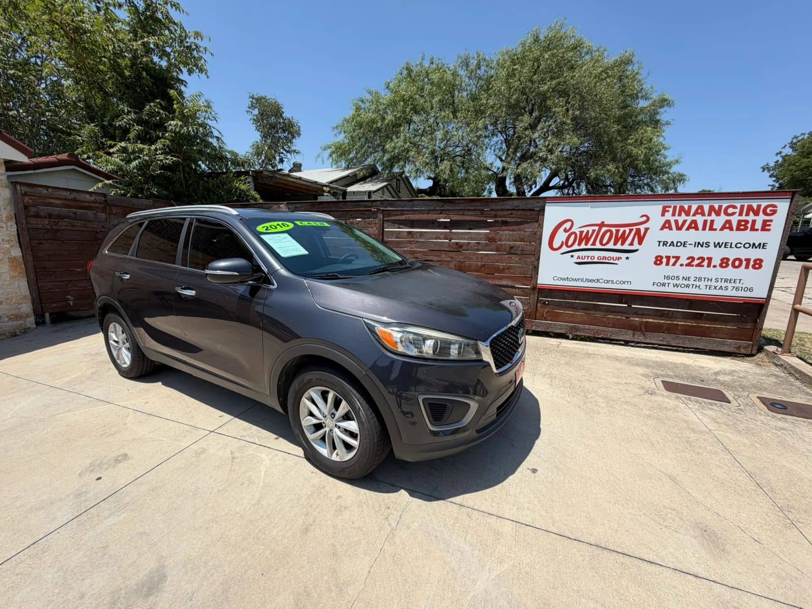 Used 2016 Kia Sorento at Cowtown Auto Group