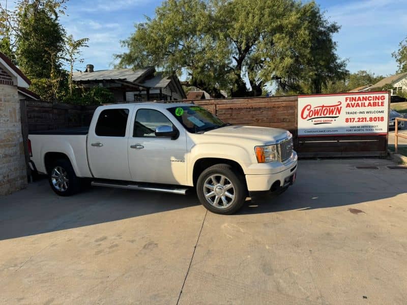 Used 2013 GMC Sierra 1500 Crew Cab Denali Pickup 4D 5 3/4 ft